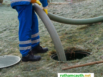 Bảng báo giá dịch vụ rút hầm cầu Phường Phú Định