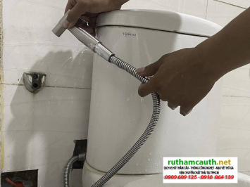 Sửa bồn cầu, sửa toilet, sửa cống thoát nước Hóc Môn