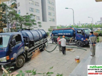 Rút hầm cầu tại tòa nhà chung cư quận 10